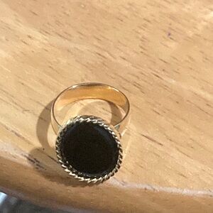 Black stone ring with adjustable band